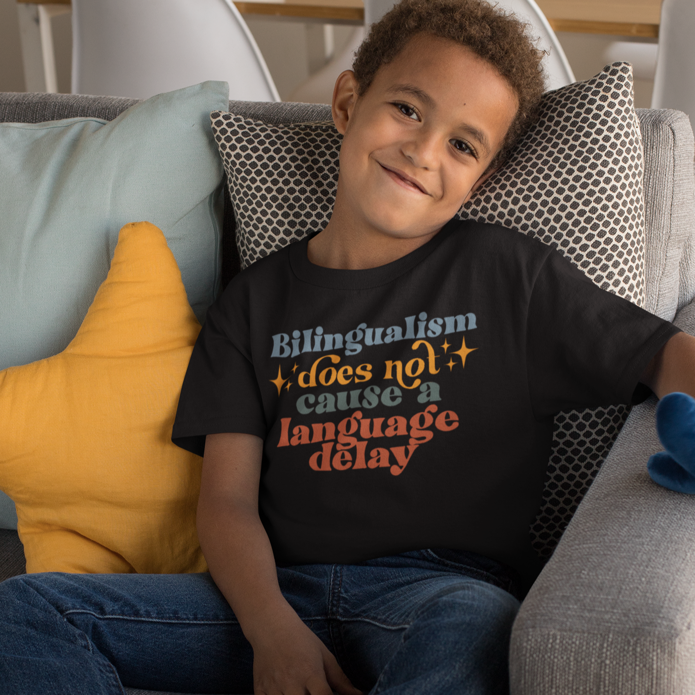 Cargar imagen en el visor de la galería, Bilingualism Does Not Cause A Language Delay Kids Tee
